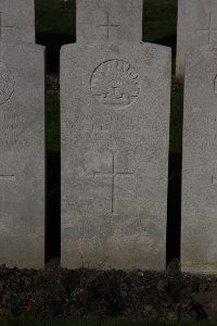 Lijssenthoek Military Cemetery - Illingworth, George Leonard