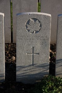 Lijssenthoek Military Cemetery - Illingworth, William Utley