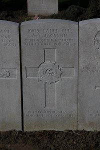 Lijssenthoek Military Cemetery - Jackson, Arthur Thomas