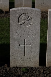 Lijssenthoek Military Cemetery - Jackson, Milford John