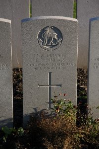 Lijssenthoek Military Cemetery - Jennings, E
