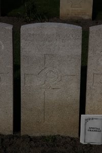 Lijssenthoek Military Cemetery - Jewell, T