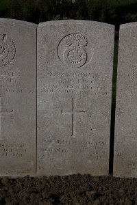 Lijssenthoek Military Cemetery - Johnson, Ernest John