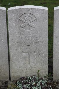 Lijssenthoek Military Cemetery - Johnson, John William