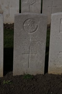 Lijssenthoek Military Cemetery - Johnson, William James