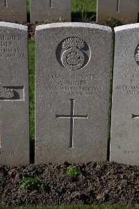 Lijssenthoek Military Cemetery - Jones, A