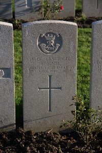 Lijssenthoek Military Cemetery - Jones, Frank