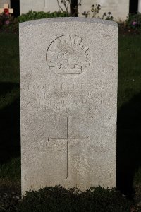 Lijssenthoek Military Cemetery - Jones, Frank Russell