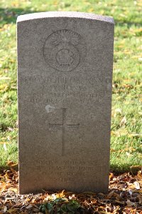 Lijssenthoek Military Cemetery - Jones, Ivor Wynne