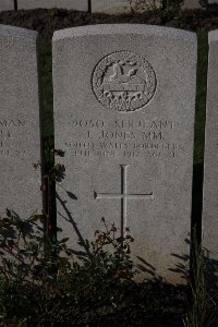 Lijssenthoek Military Cemetery - Jones, J