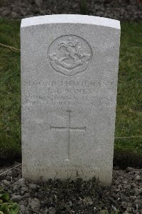 Lijssenthoek Military Cemetery - Jones, James Thomas