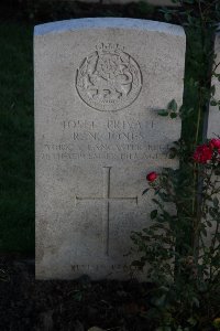 Lijssenthoek Military Cemetery - Jones, Richard Norman