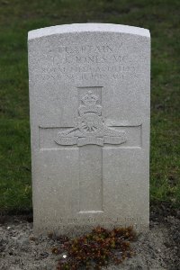 Lijssenthoek Military Cemetery - Jones, Thomas John