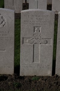 Lijssenthoek Military Cemetery - Jones, William