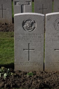 Lijssenthoek Military Cemetery - Joscelyne, L A