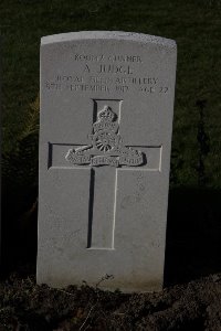 Lijssenthoek Military Cemetery - Judge, A