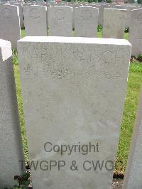 Lijssenthoek Military Cemetery - Knaisch, Karl