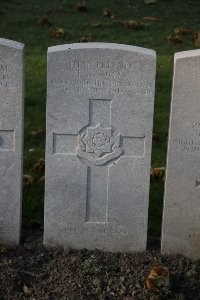 Lijssenthoek Military Cemetery - Kangas, John