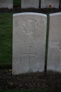 Lijssenthoek Military Cemetery - Karr, W F