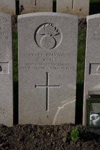 Lijssenthoek Military Cemetery - Kelly, E