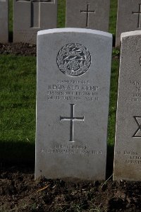 Lijssenthoek Military Cemetery - Kemp, Reginald