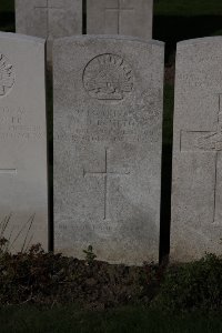 Lijssenthoek Military Cemetery - Kempton, William John