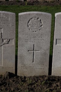 Lijssenthoek Military Cemetery - Kendall, J