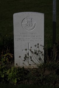 Lijssenthoek Military Cemetery - Kent, James Maddison