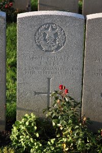 Lijssenthoek Military Cemetery - Kerr, J