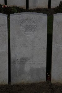 Lijssenthoek Military Cemetery - Kerry, John