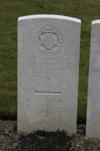 Lijssenthoek Military Cemetery - Kilroy, T P