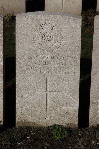 Lijssenthoek Military Cemetery - King, Cecil Charles