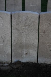 Lijssenthoek Military Cemetery - King, H W