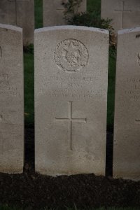 Lijssenthoek Military Cemetery - King, J