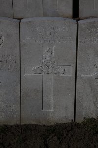Lijssenthoek Military Cemetery - King, W