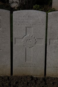 Lijssenthoek Military Cemetery - Kingsley, Thomas