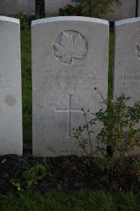 Lijssenthoek Military Cemetery - Kirk, Oscar Howe