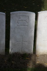 Lijssenthoek Military Cemetery - Kiteley, A
