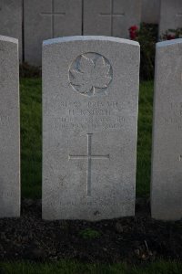 Lijssenthoek Military Cemetery - Knight, H