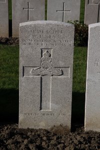 Lijssenthoek Military Cemetery - Kraus, W H