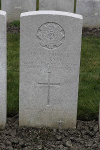 Lijssenthoek Military Cemetery - Kyle, Francis Joseph