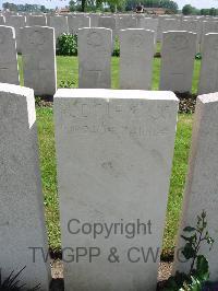 Lijssenthoek Military Cemetery - Loos, Rudolf