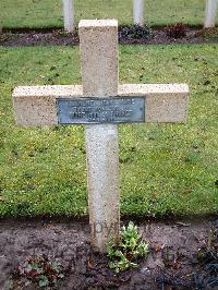 Lijssenthoek Military Cemetery - Labrune, Jean
