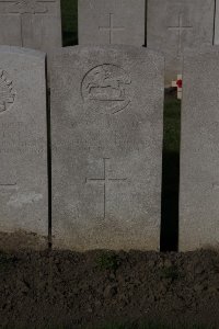 Lijssenthoek Military Cemetery - Laing, Duncan