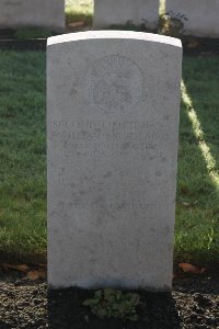 Lijssenthoek Military Cemetery - Laing, William McClymont Black