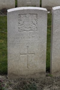 Lijssenthoek Military Cemetery - Lamming, Albert Victor