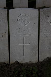 Lijssenthoek Military Cemetery - Landers, E
