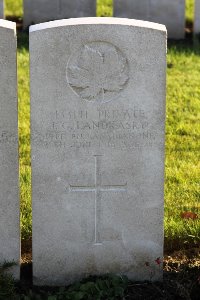 Lijssenthoek Military Cemetery - Landkasky, J G