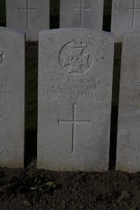 Lijssenthoek Military Cemetery - Langston, John Edward
