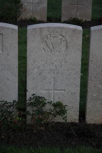 Lijssenthoek Military Cemetery - Larkin, Robert